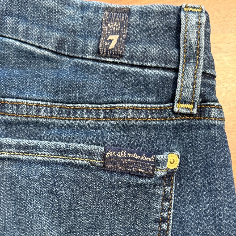 7 for All Mankind Kimmie Straight Leg Jean